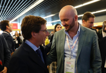 CEAJE tiende puentes hacia la innovación y el emprendimiento en el South Summit 2023