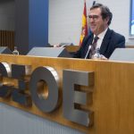 CEOE avisa de la desaceleración de la creación del empleo, tras los resultados de la EPA