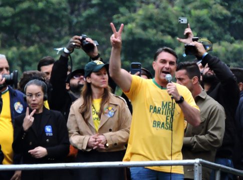El último movimiento de Bolsonaro: ¿Qué es la Curva de Laffer?