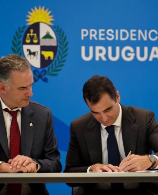 Solaria (España) firma el mayor acuerdo de inversión extranjera para el desarrollo de centros de datos en Uruguay