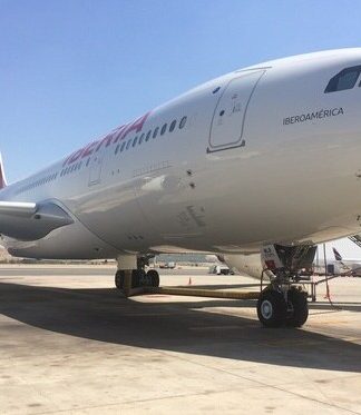 Iberia operará 14 vuelos adicionales con Andalucía para responder a la demanda tras el accidente ferroviario