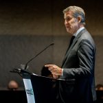 Feijóo (PP) plantea subir el SMI, actualizar las pensiones, construir un millón de viviendas y vetar las subvenciones de la «cultura sectaria»
