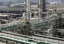 Alpek abandona los ‘números rojos’ tras obtener 259,8 millones hasta septiembre